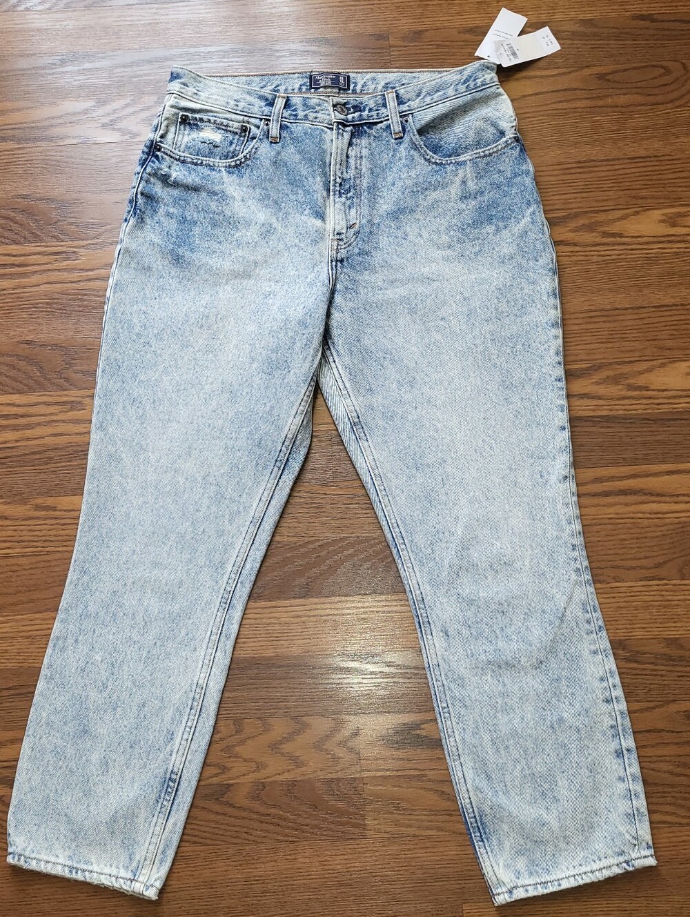 NWT Womens ABERCROMBIE & FITCH Acid Wash Blue Denim High-Rise MOM Jeans 30/10r